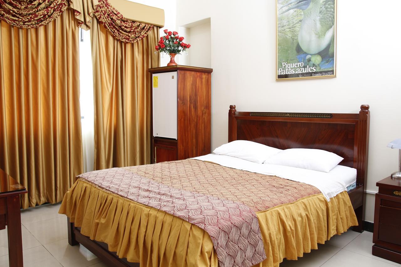 Hotel Versailles Internacional Guayaquil Exterior photo